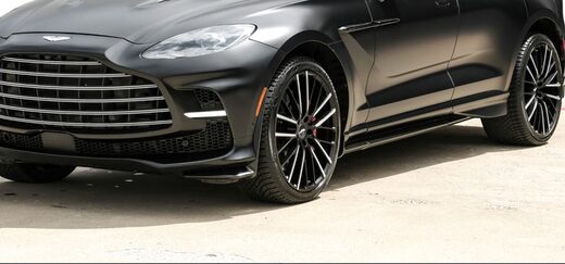 2023 Aston Martin DBX