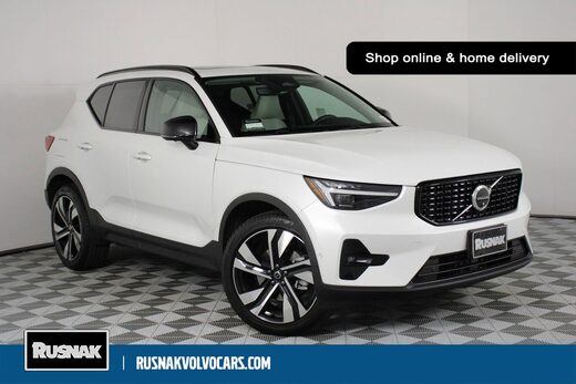 2026 Volvo XC40