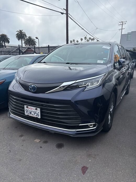 2023 Toyota Sienna