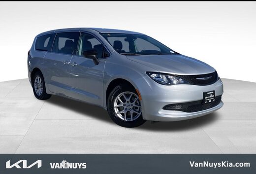 2024 Chrysler Voyager