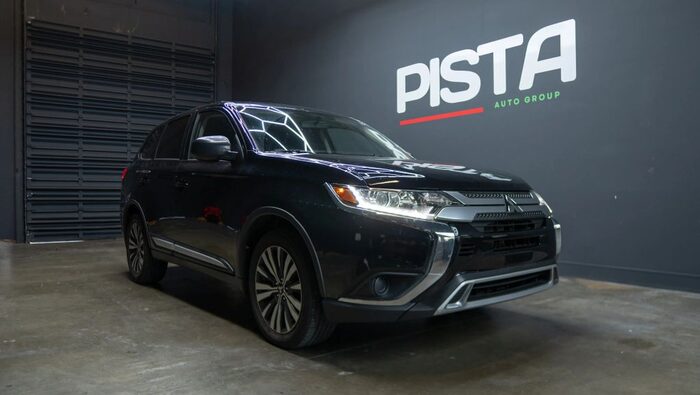 2020 Mitsubishi Outlander