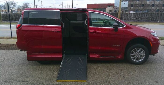 2024 Chrysler Pacifica