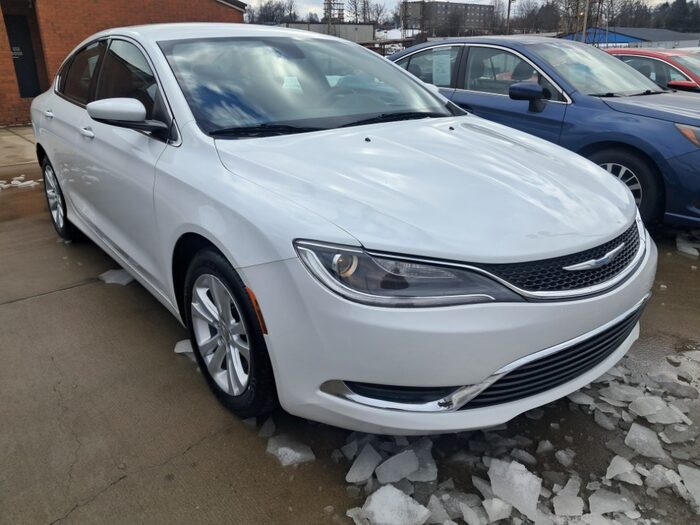 2015 Chrysler 200