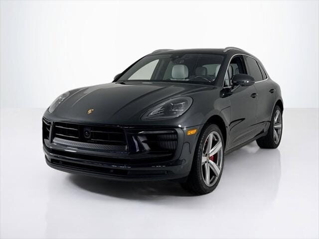 2025 Porsche Macan