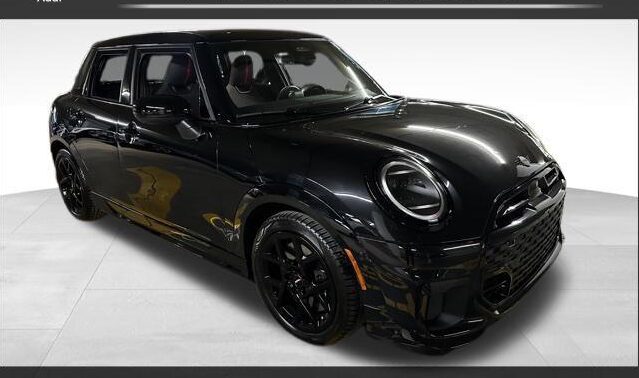 2025 MINI Hardtop 4 Door
