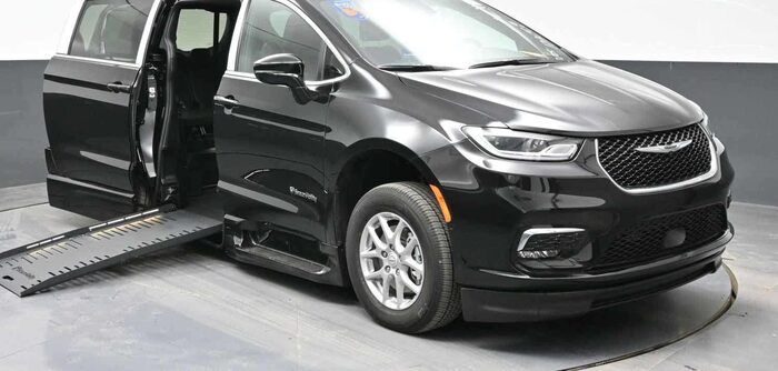 2026 Chrysler Pacifica