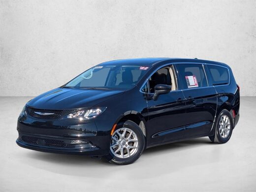 2022 Chrysler Voyager