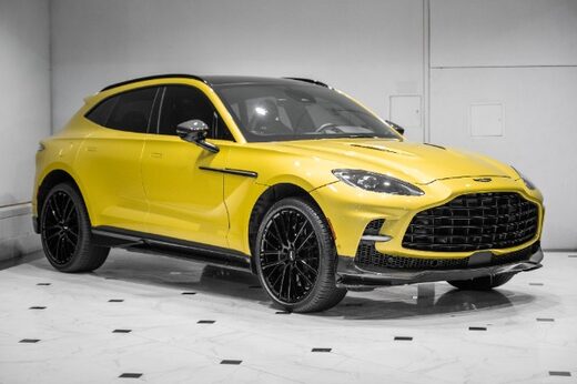 2025 Aston Martin DBX