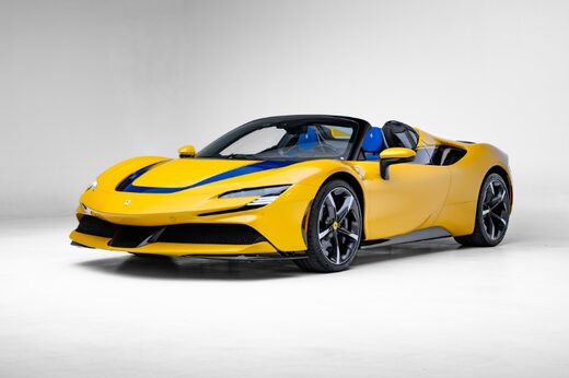 2023 Ferrari SF90 Spider