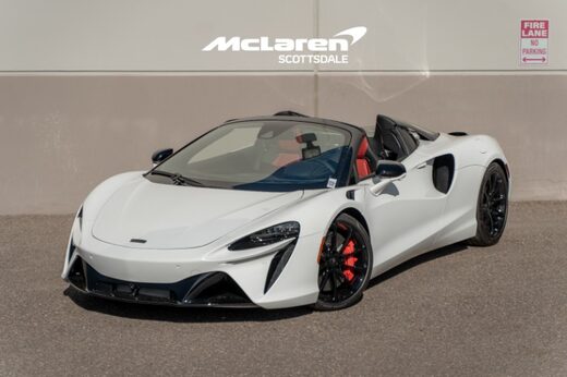 2026 McLaren Artura