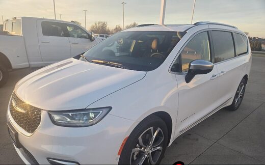 2026 Chrysler Pacifica