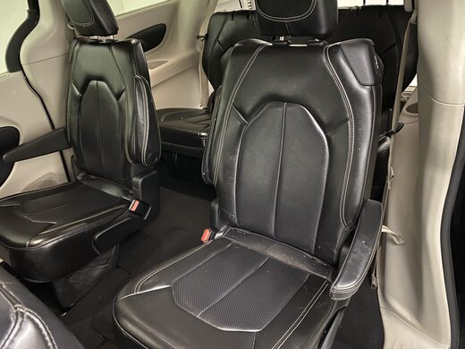 2020 Chrysler Voyager